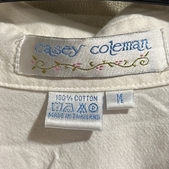 Vintage Casey Coleman Embroidered floral Button Down Shirt medium - Picture 2 of 9
